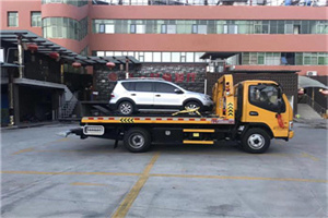 东莞附近汽车拖车电话